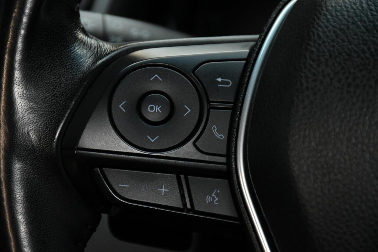 Toyota Camry SE 2019