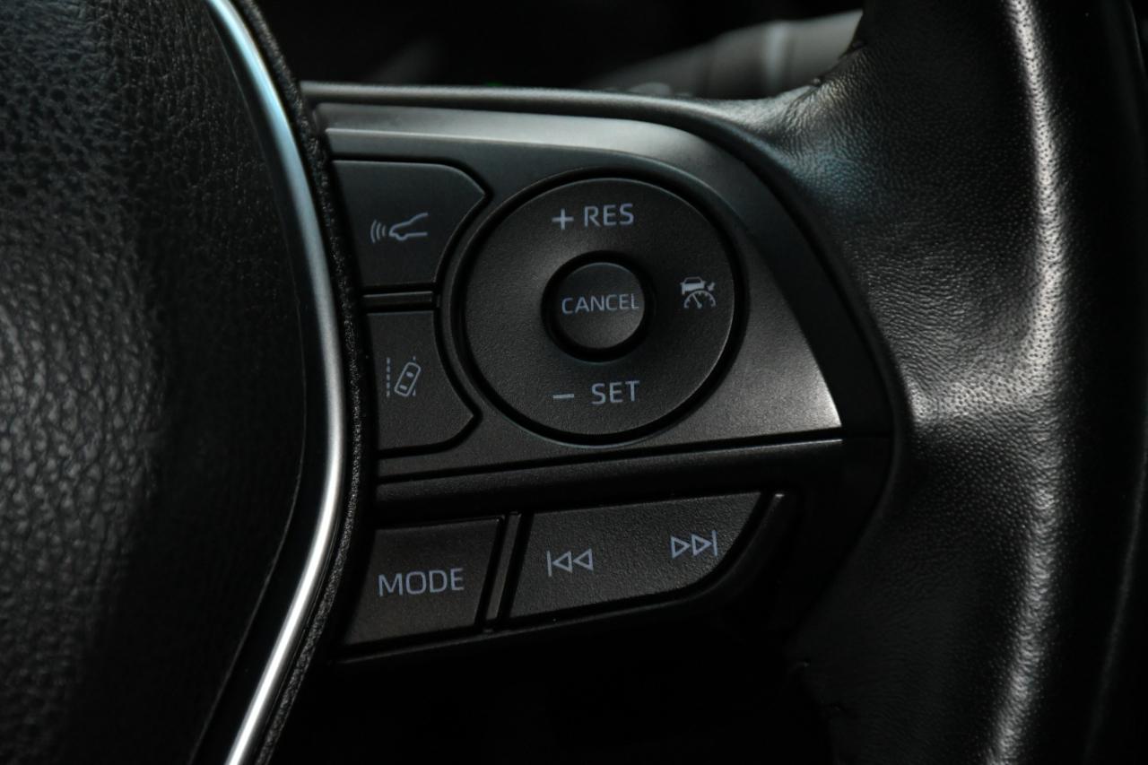Toyota Camry SE 2019
