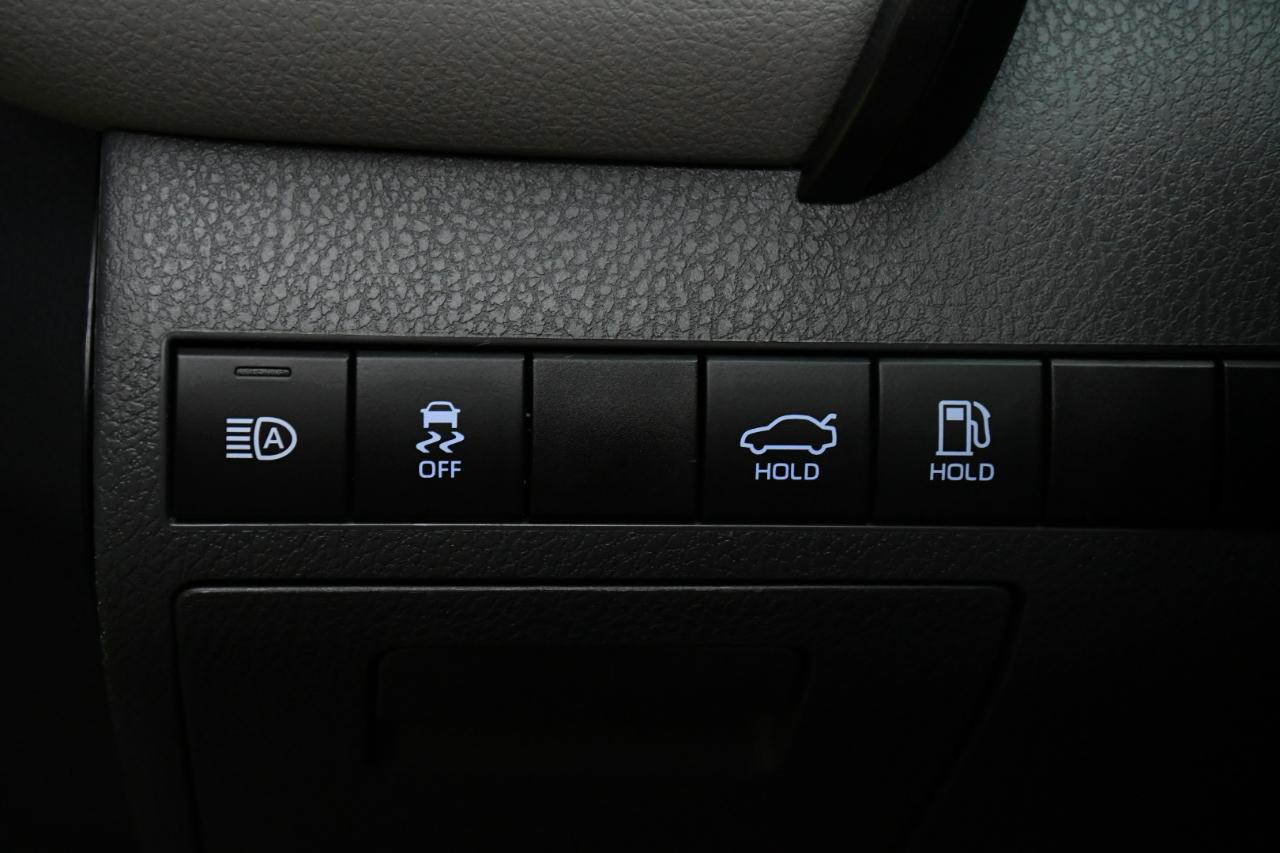 Toyota Camry SE 2019