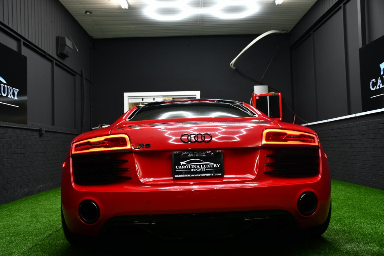 Audi R8 4.2 Coupe quattro Auto R tronic 2014
