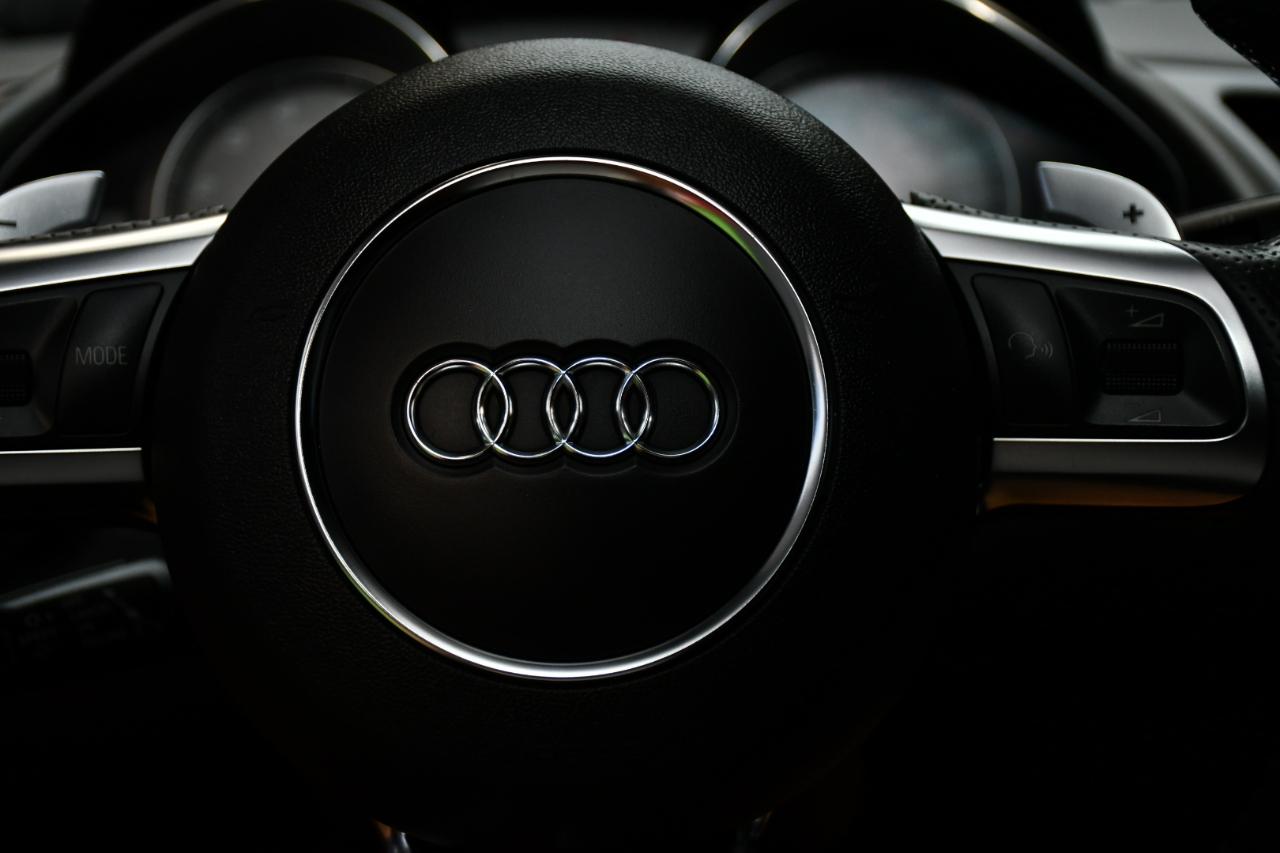 Audi R8 4.2 Coupe quattro Auto R tronic 2014