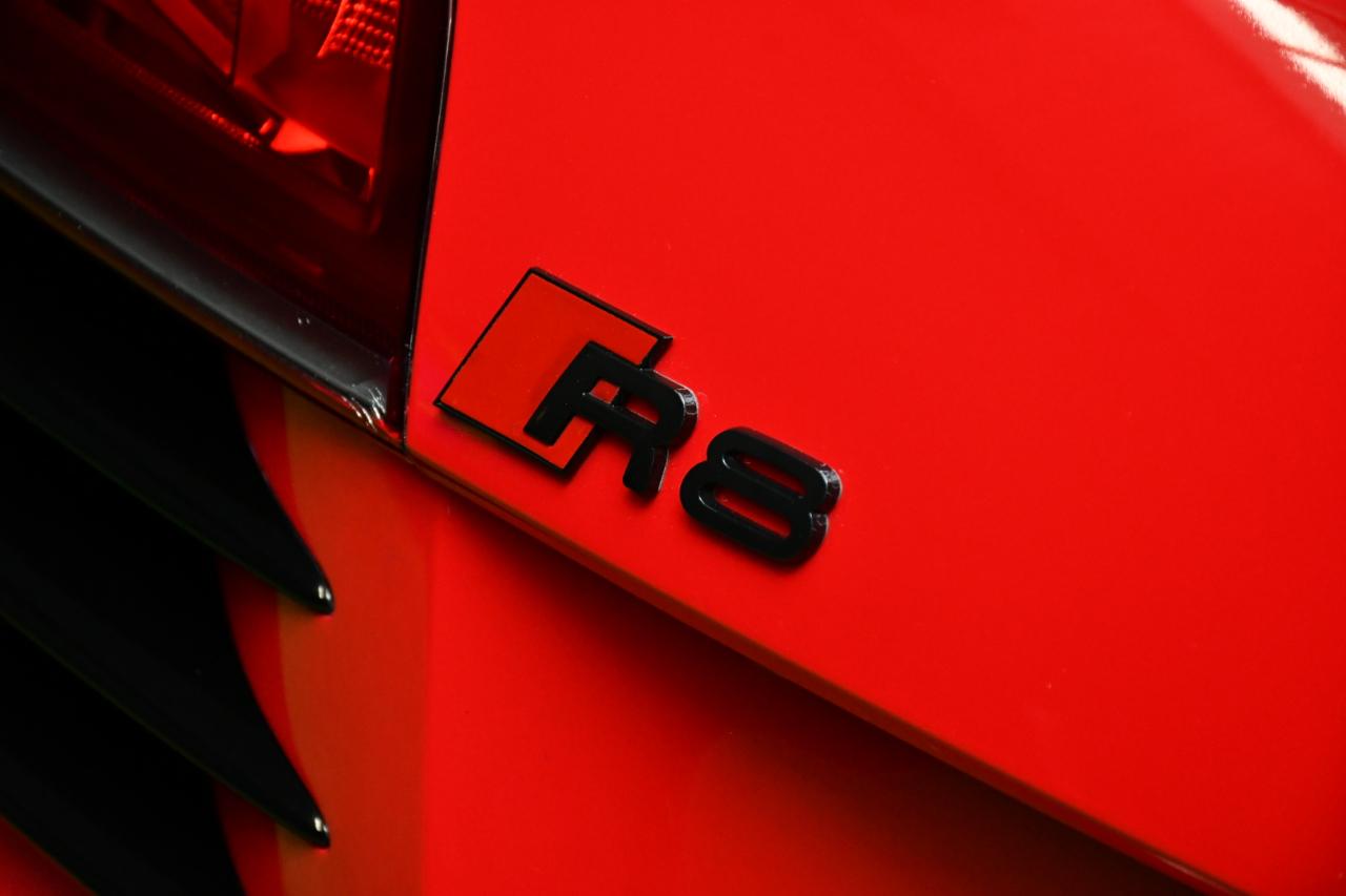 Audi R8 4.2 Coupe quattro Auto R tronic 2014