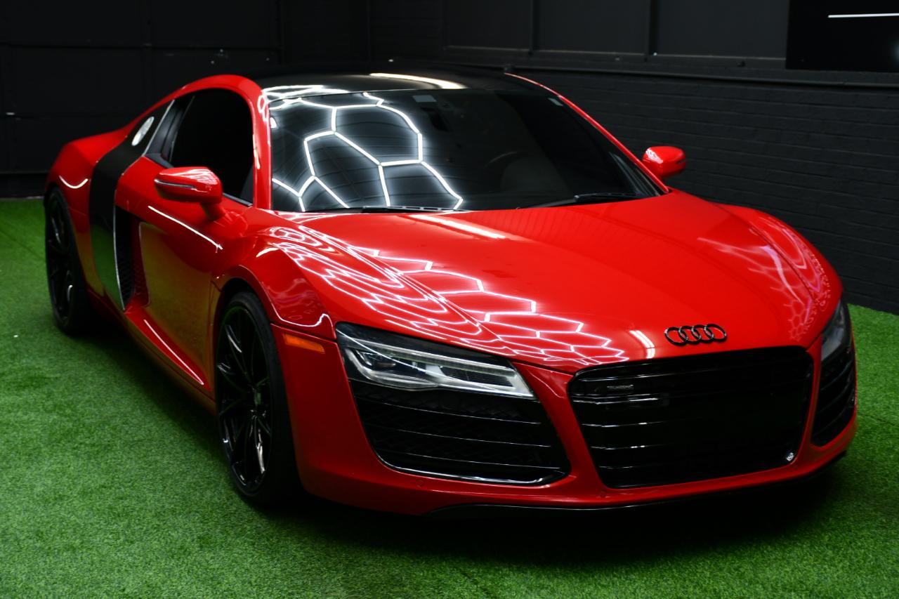 Audi R8 4.2 Coupe quattro Auto R tronic 2014