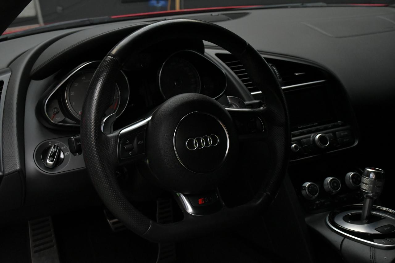 Audi R8 4.2 Coupe quattro Auto R tronic 2014