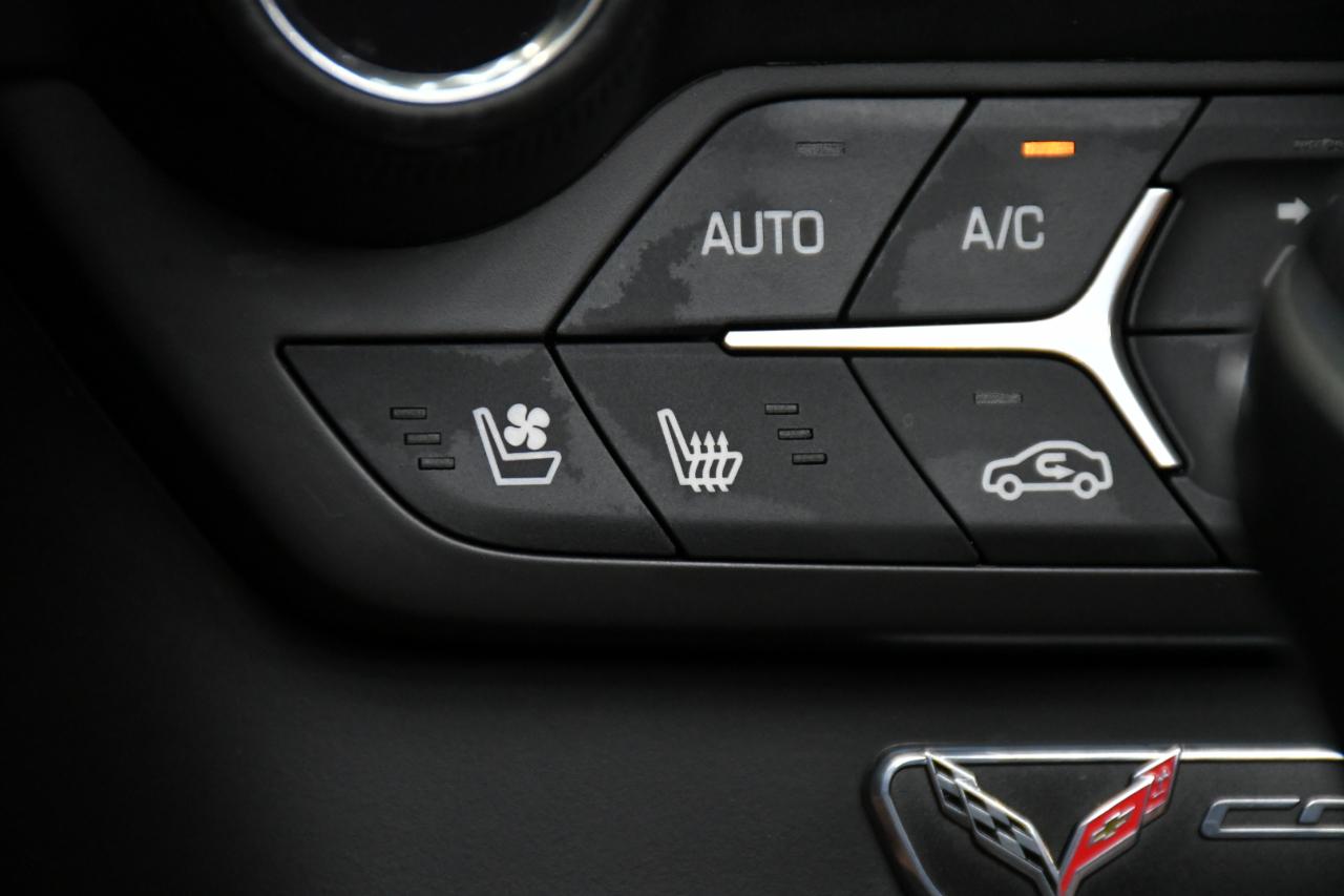Chevrolet Corvette Z51 2LT Coupe Automatic 2015