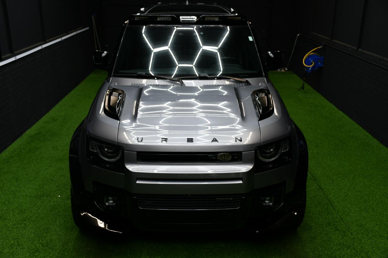Land Rover Defender 110 X-Dynamic SE 2023