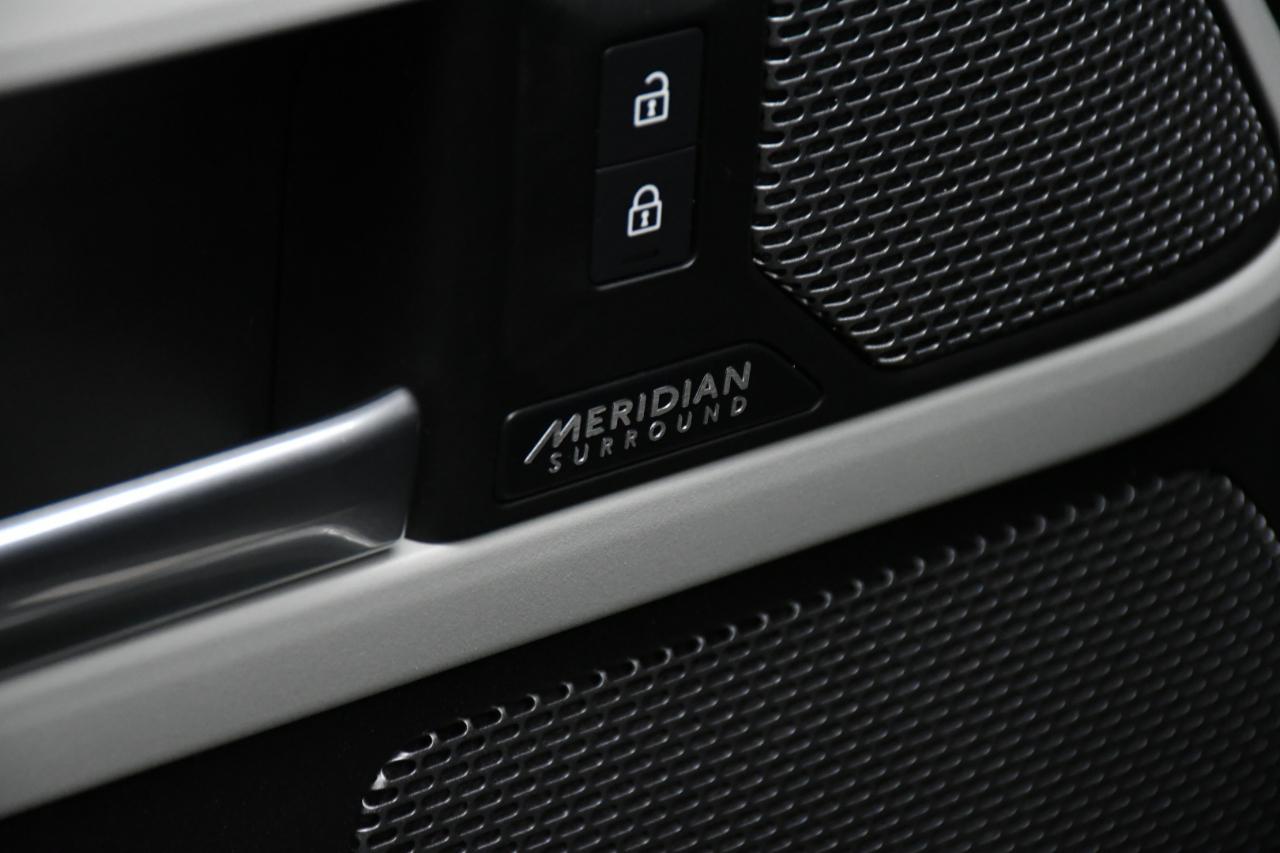 Land Rover Defender 110 X-Dynamic SE 2023