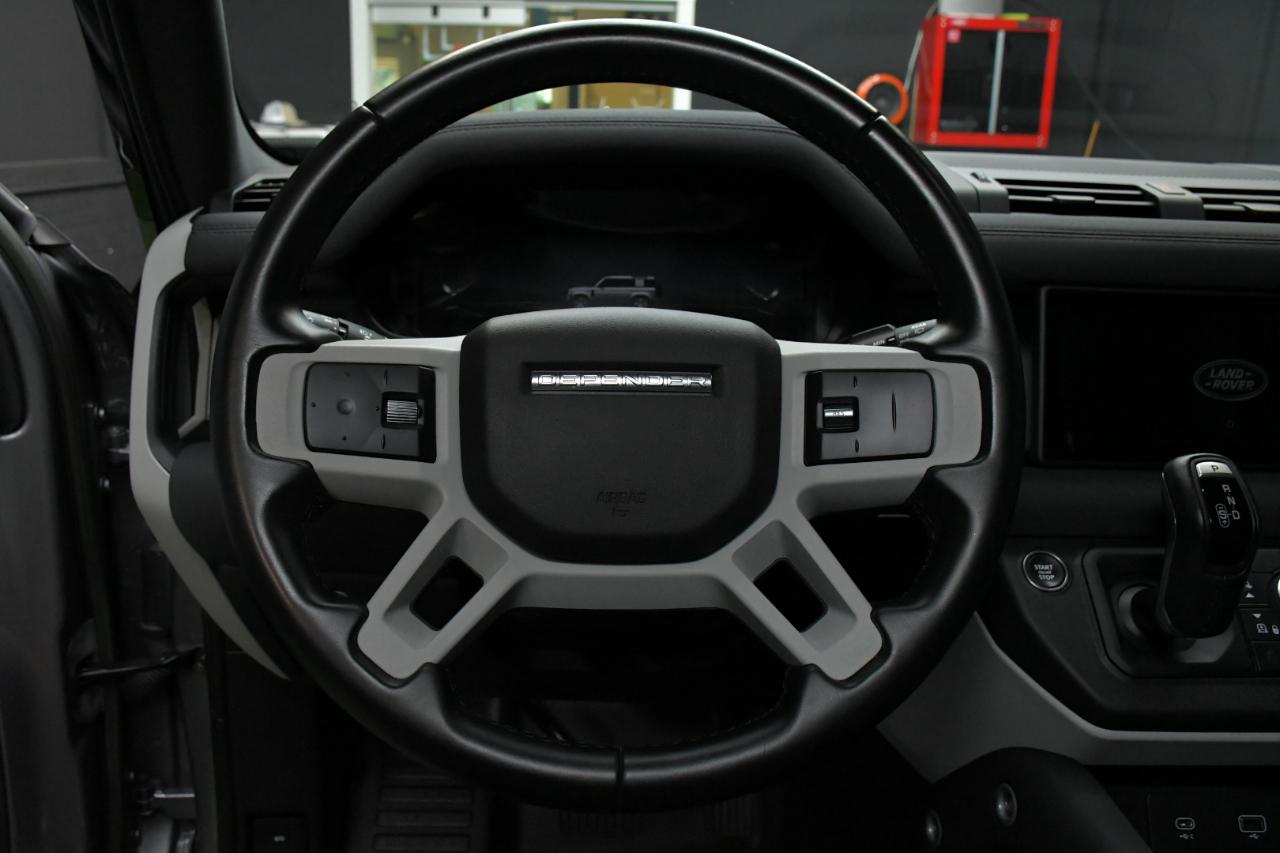 Land Rover Defender 110 X-Dynamic SE 2023