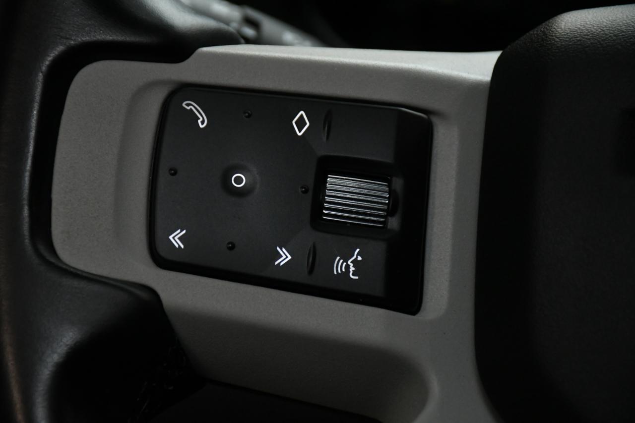 Land Rover Defender 110 X-Dynamic SE 2023