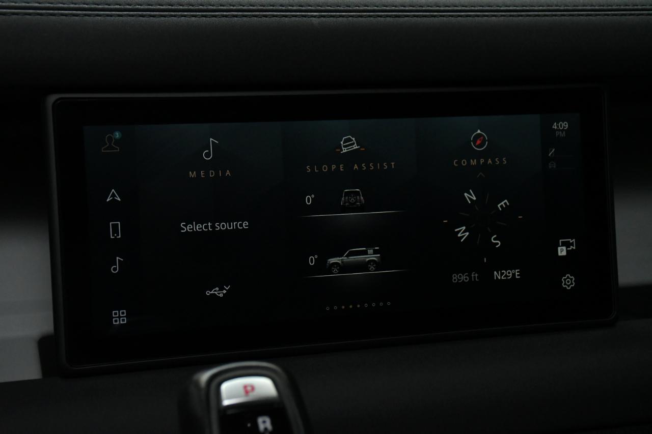 Land Rover Defender 110 X-Dynamic SE 2023