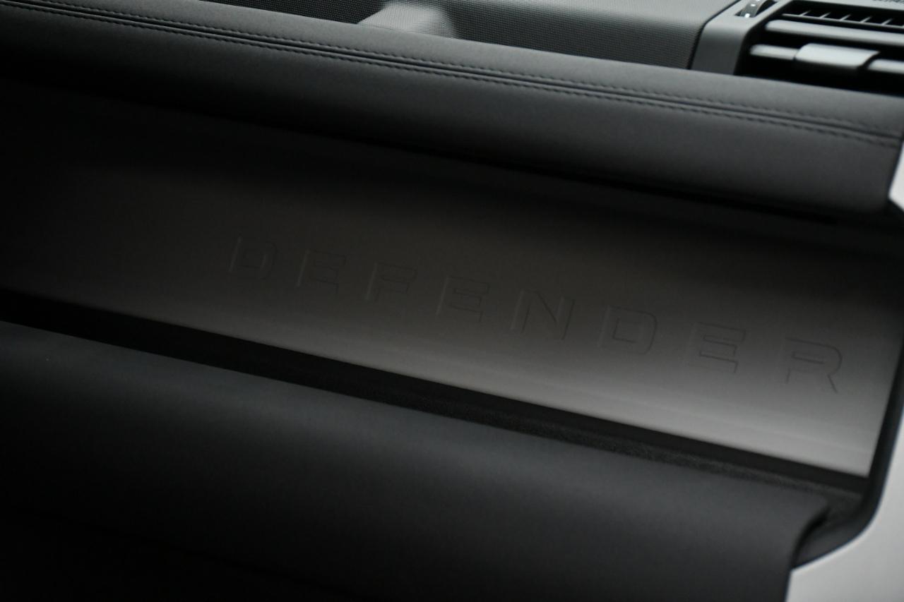 Land Rover Defender 110 X-Dynamic SE 2023