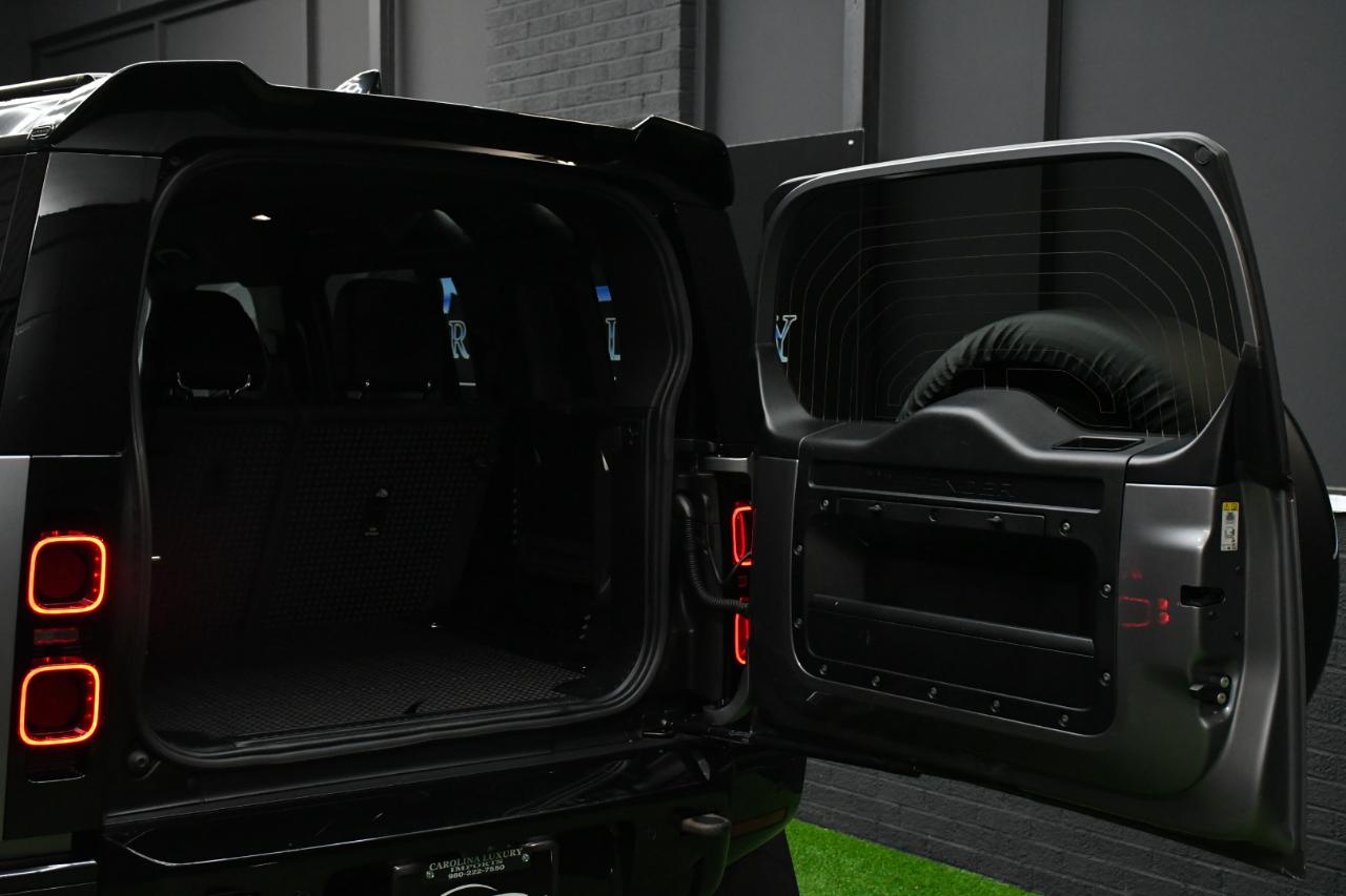 Land Rover Defender 110 X-Dynamic SE 2023