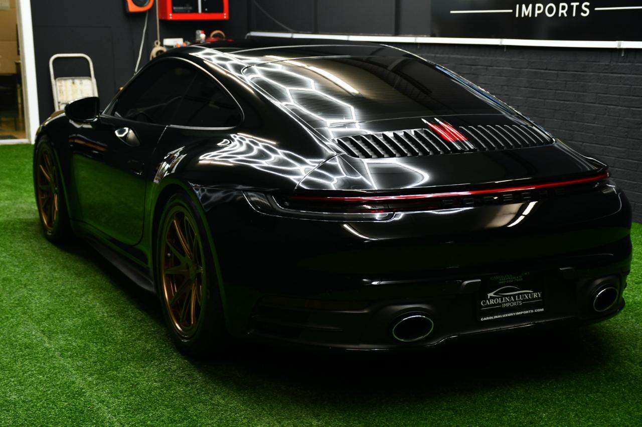 Porsche 911 Carrera 4S 2D Coupe 2020