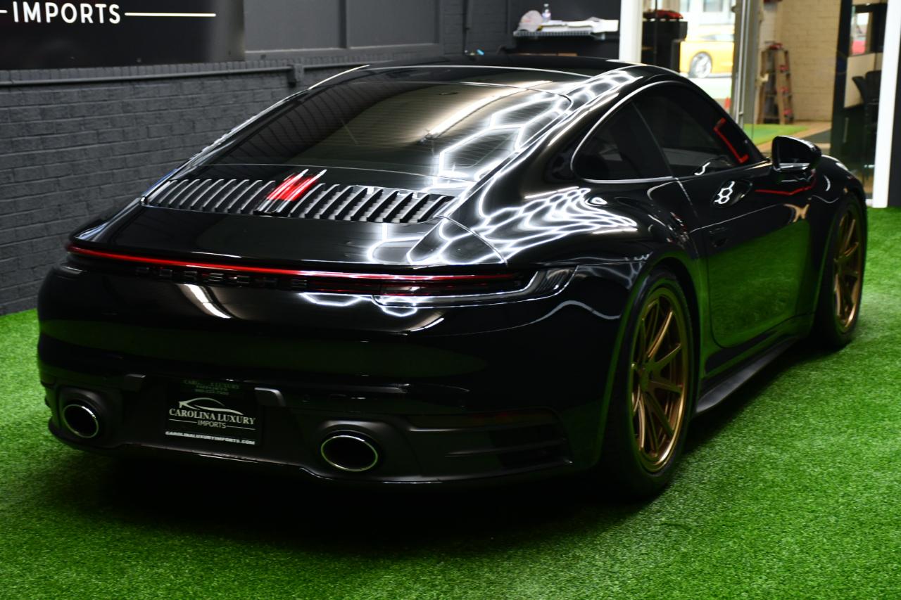 Porsche 911 Carrera 4S 2D Coupe 2020