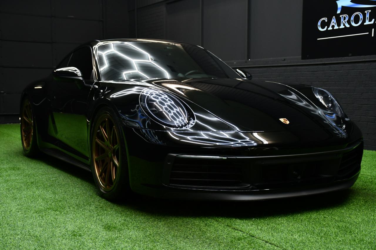Porsche 911 Carrera 4S 2D Coupe 2020