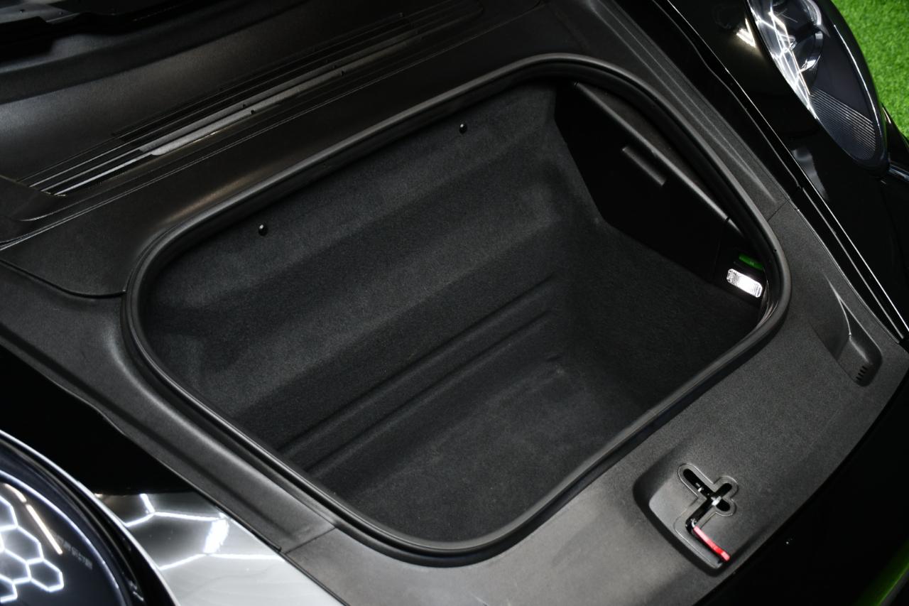 Porsche 911 Carrera 4S 2D Coupe 2020