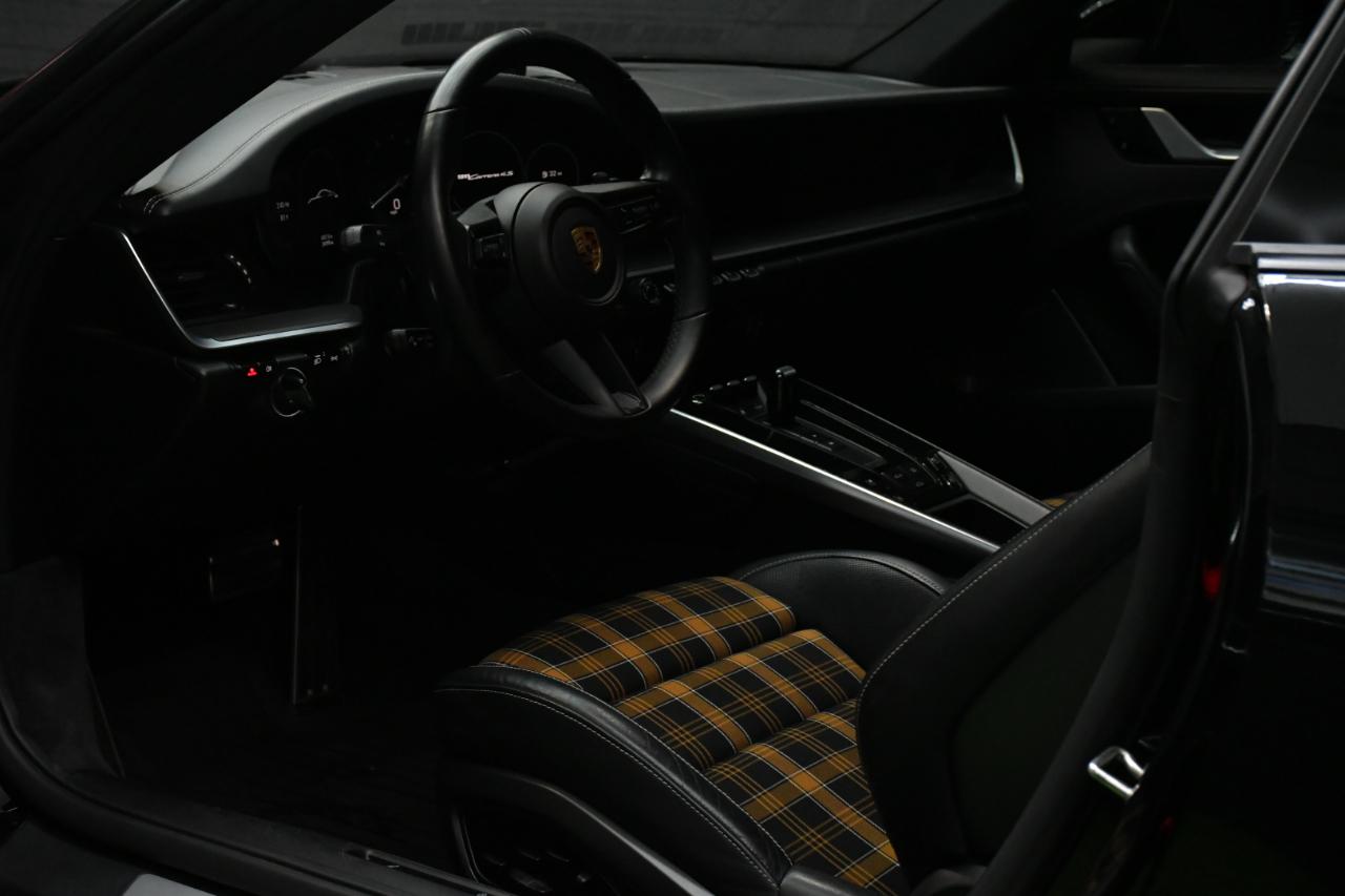 Porsche 911 Carrera 4S 2D Coupe 2020