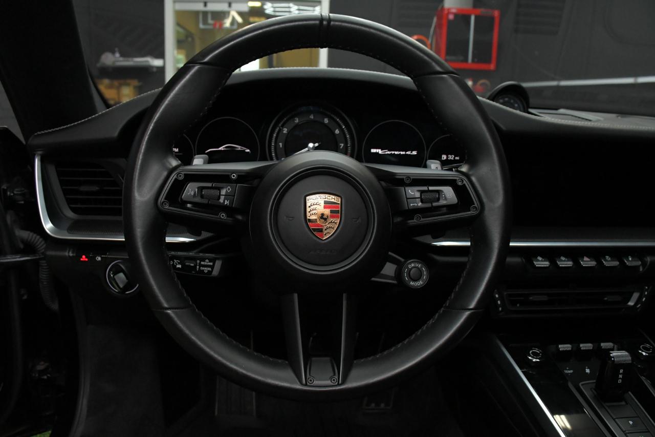 Porsche 911 Carrera 4S 2D Coupe 2020
