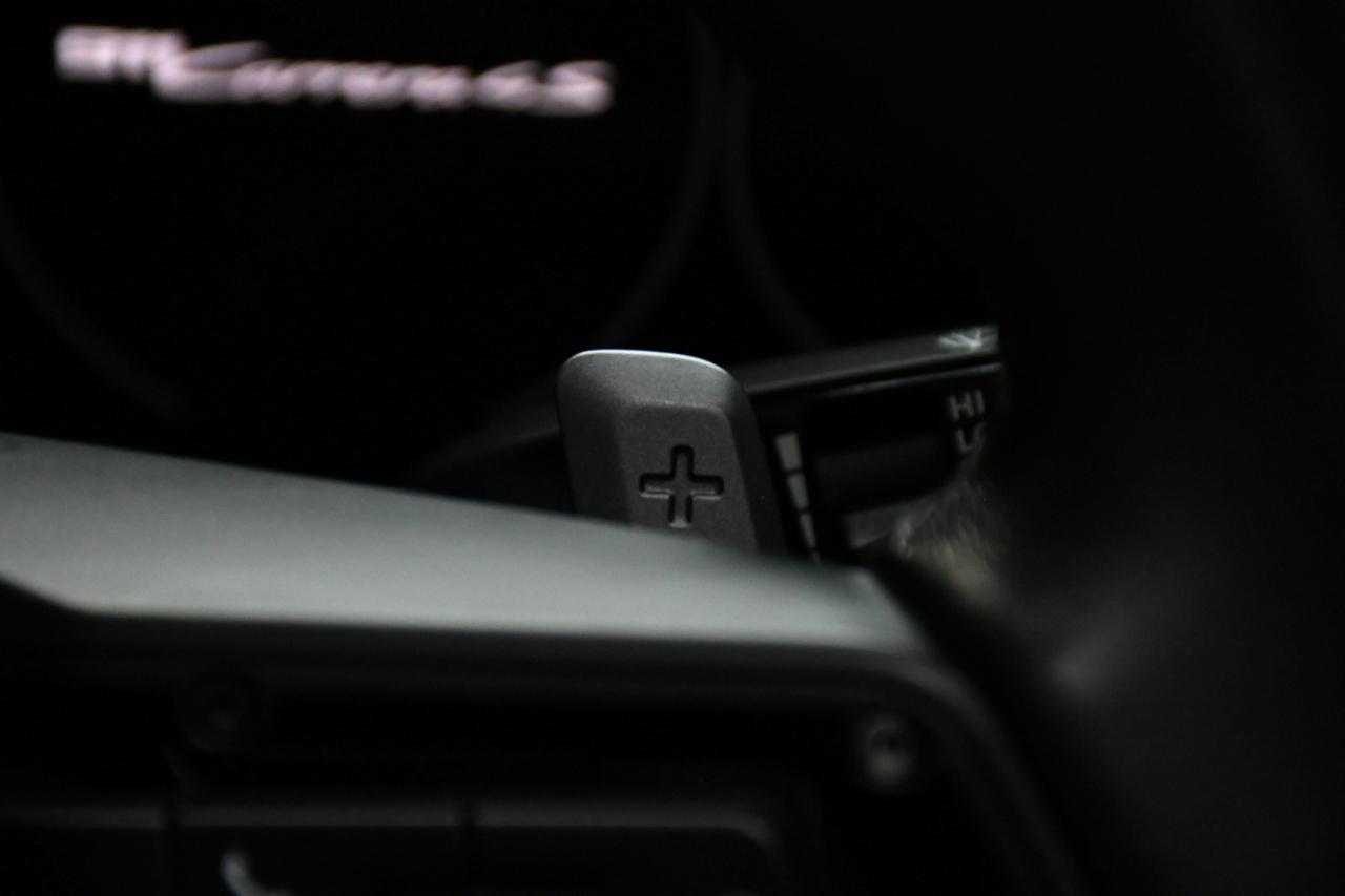 Porsche 911 Carrera 4S 2D Coupe 2020