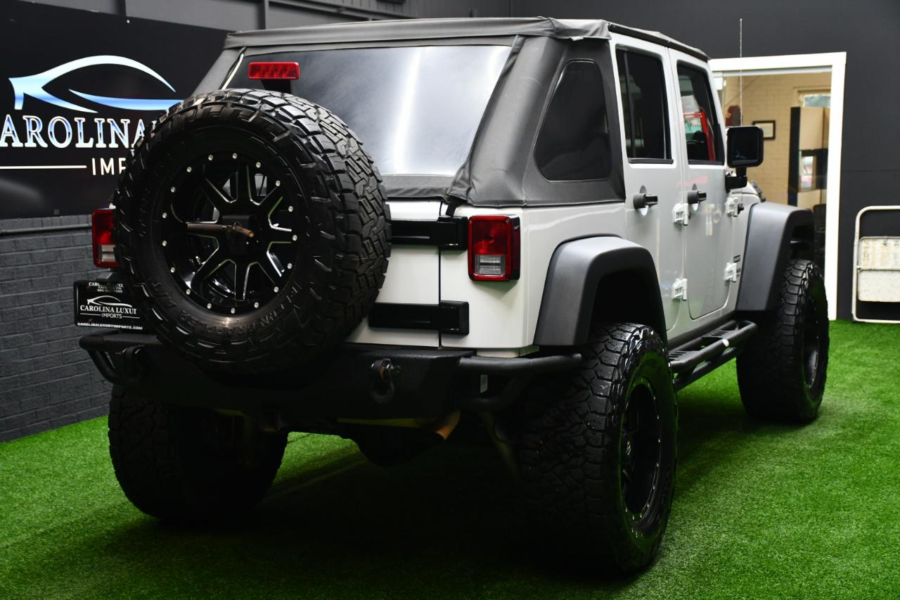 Jeep Wrangler Unlimited Sport 4WD 2013