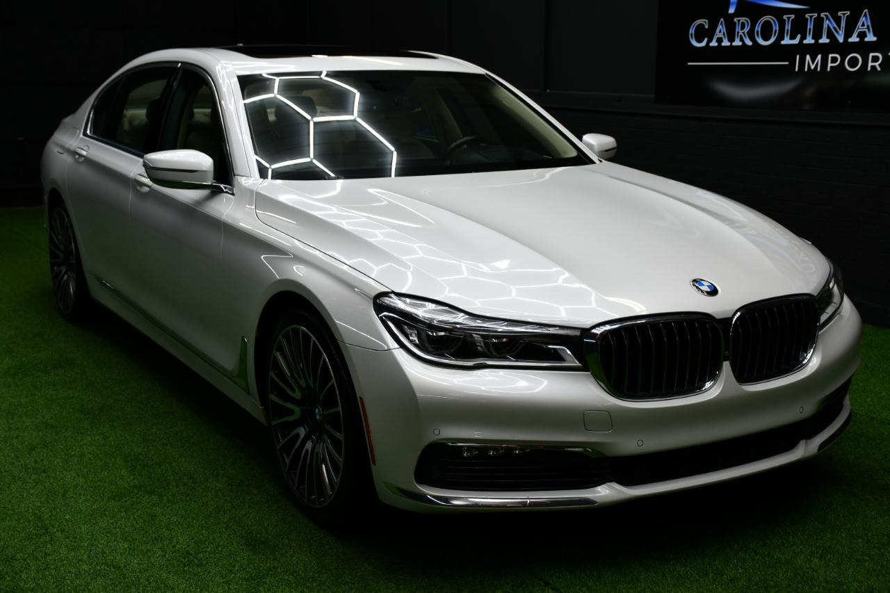 BMW 7-Series 750i 2016
