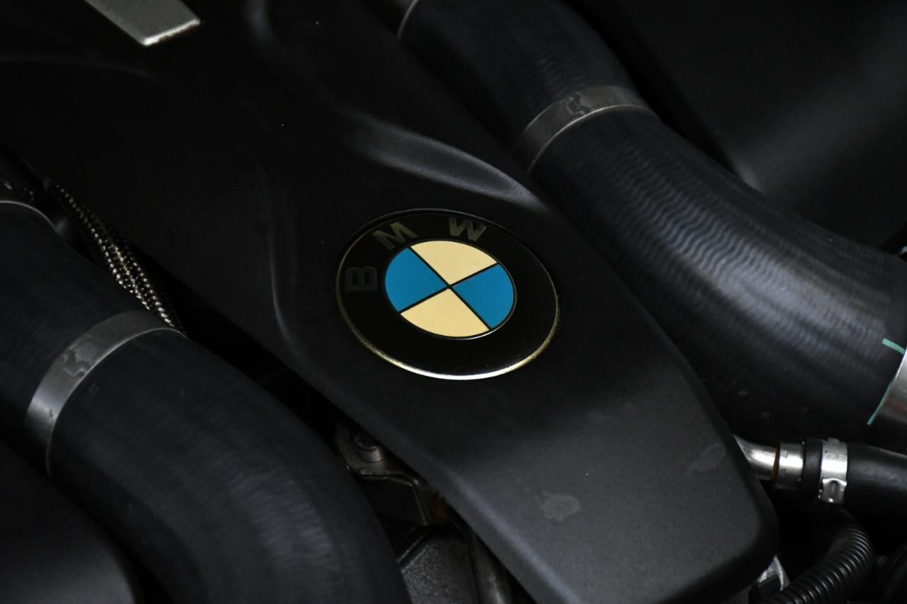 BMW 7-Series 750i 2016