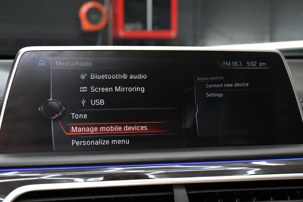 BMW 7-Series 750i 2016