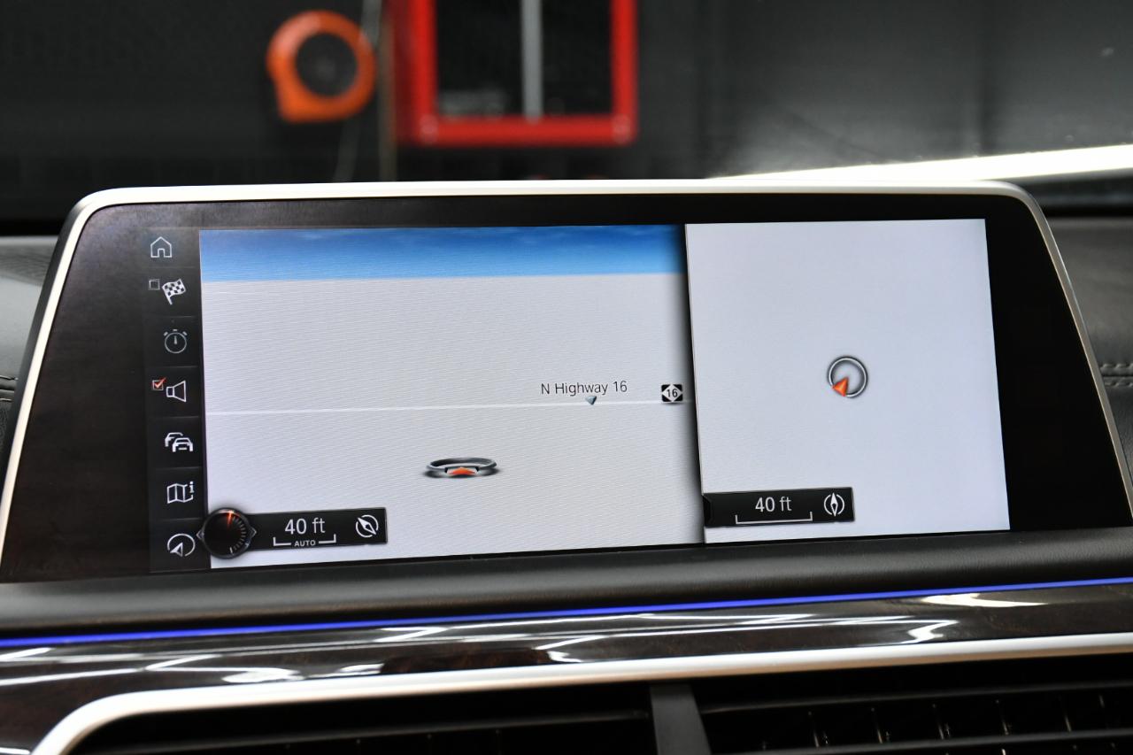 BMW 7-Series 750i 2016