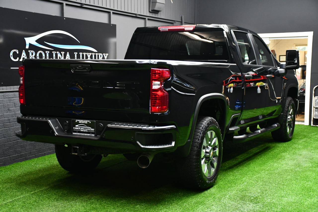 Chevrolet Silverado 2500HD Custom Crew Cab Short Box 4WD 2026