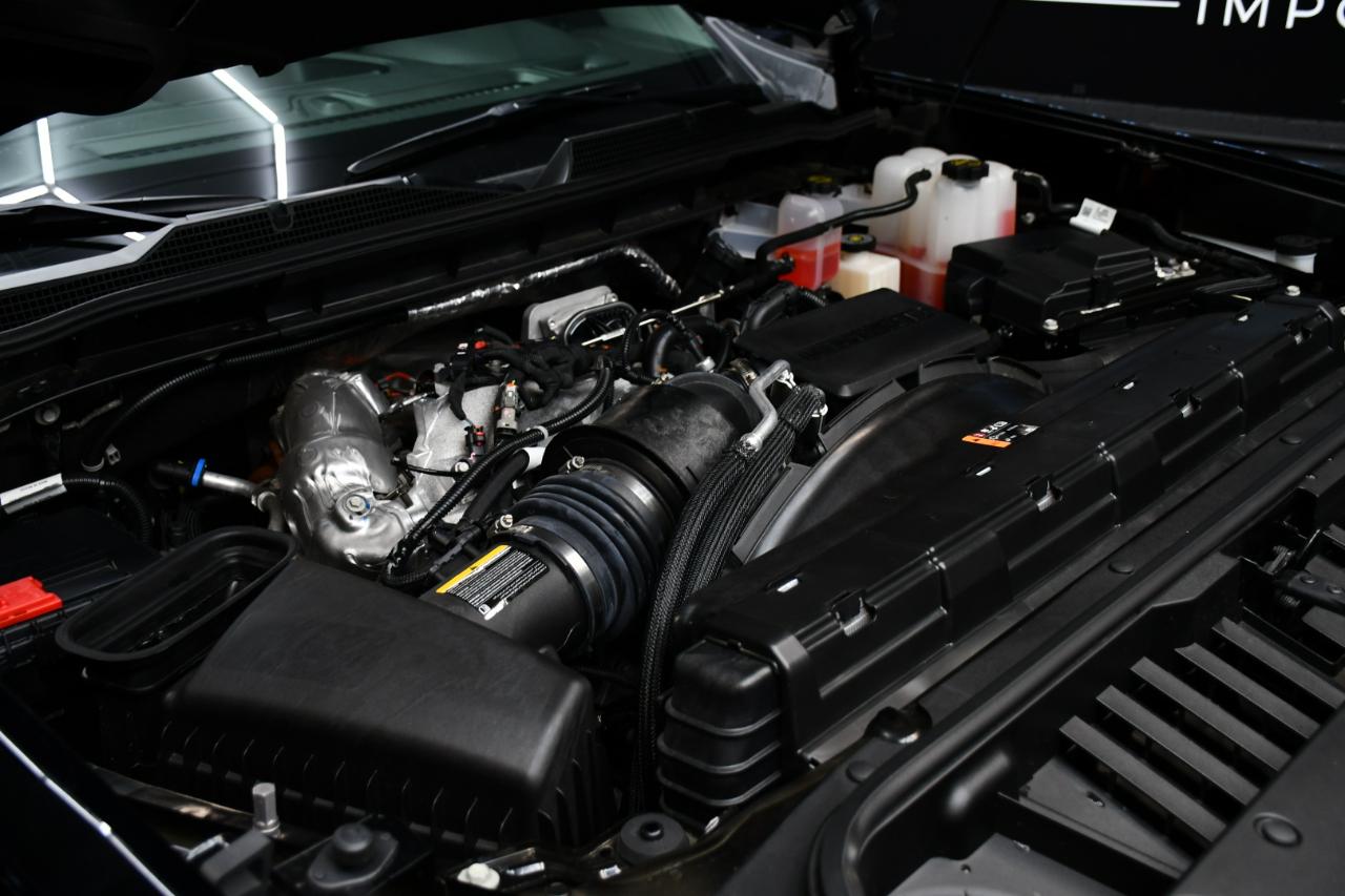 Chevrolet Silverado 2500HD Custom Crew Cab Short Box 4WD 2026