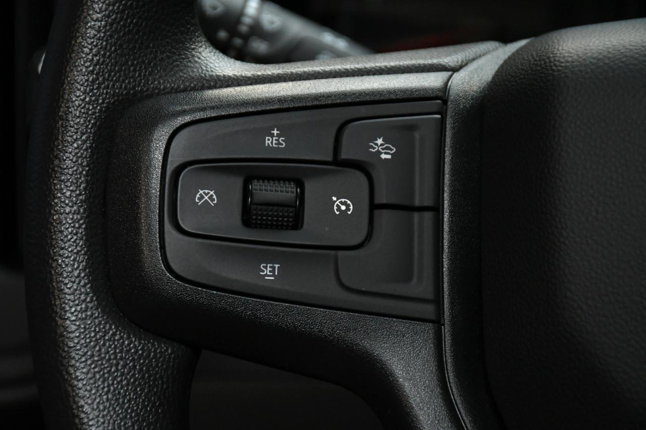 Chevrolet Silverado 2500HD Custom Crew Cab Short Box 4WD 2026