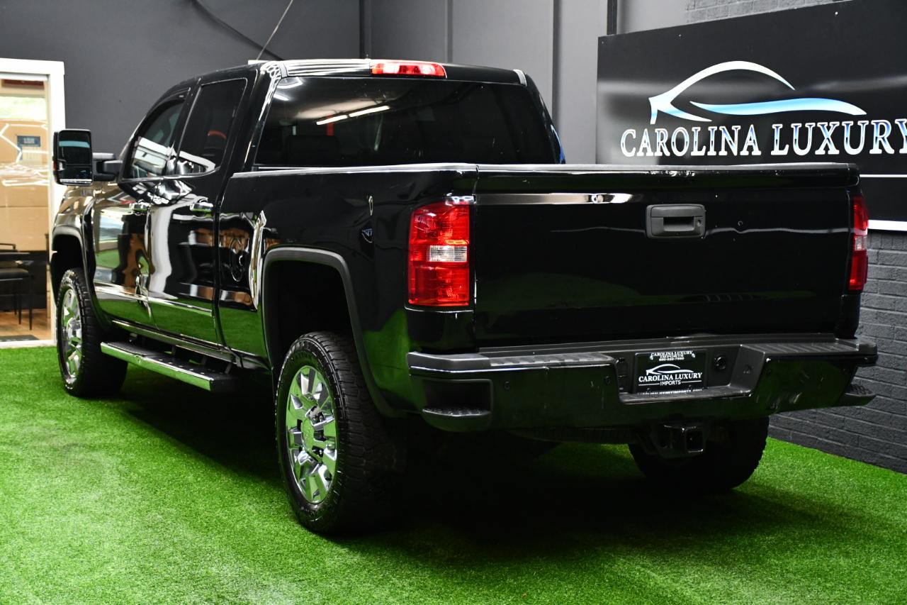 GMC Sierra 2500HD Denali Crew Cab 4WD 2019