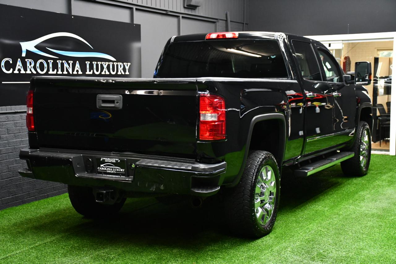 GMC Sierra 2500HD Denali Crew Cab 4WD 2019