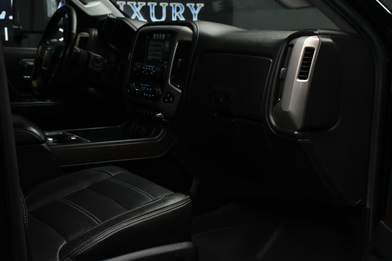 GMC Sierra 2500HD Denali Crew Cab 4WD 2019