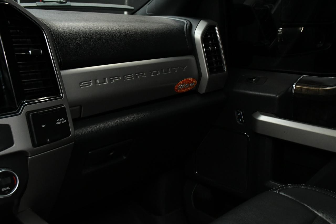 Ford F-350 SD Lariat Crew Cab 4WD 2022