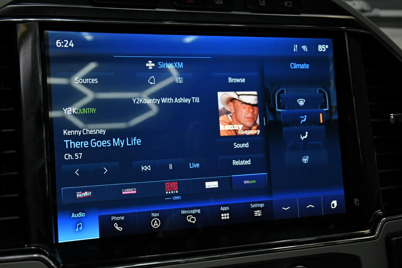 Ford F-350 SD Lariat Crew Cab 4WD 2022
