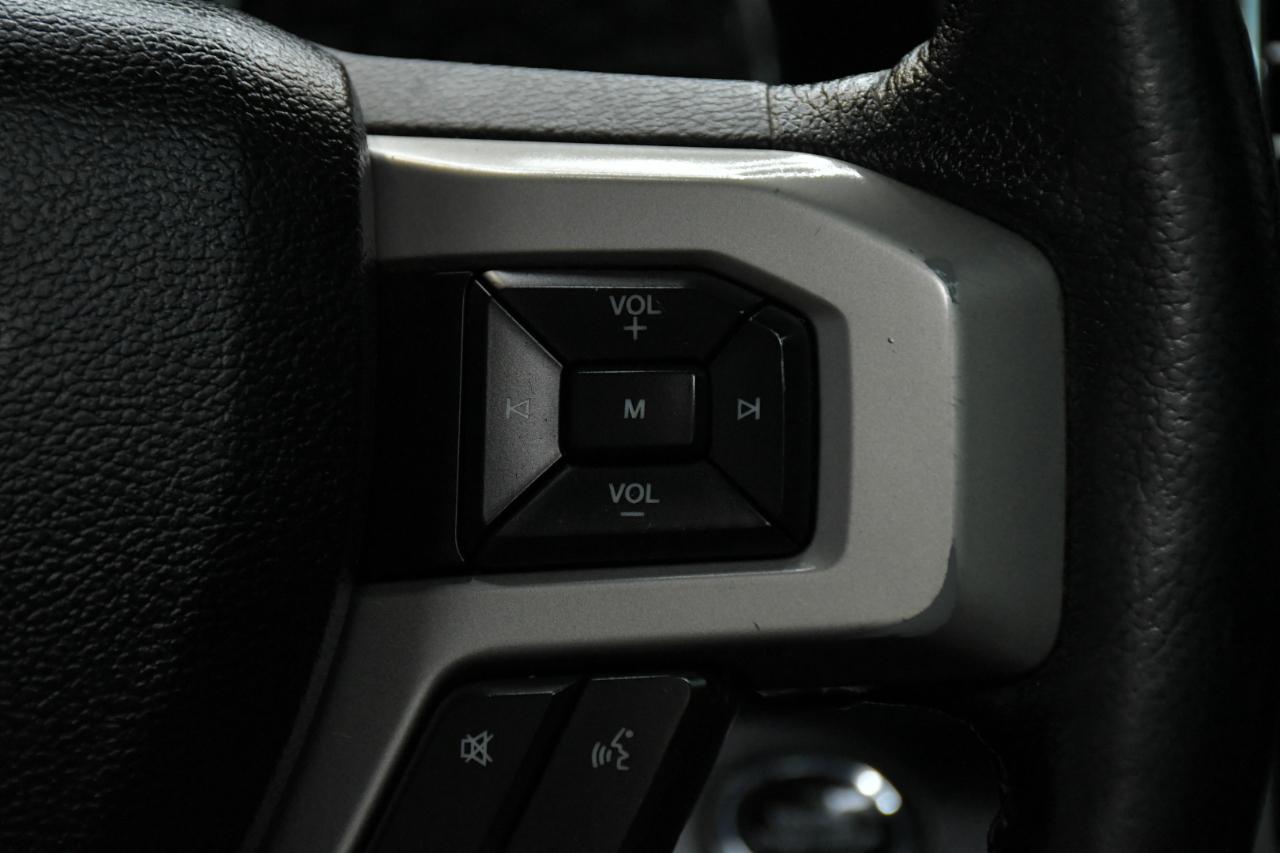 Ford F-150 Lariat SuperCrew 5.5-ft. Bed 4WD 2016