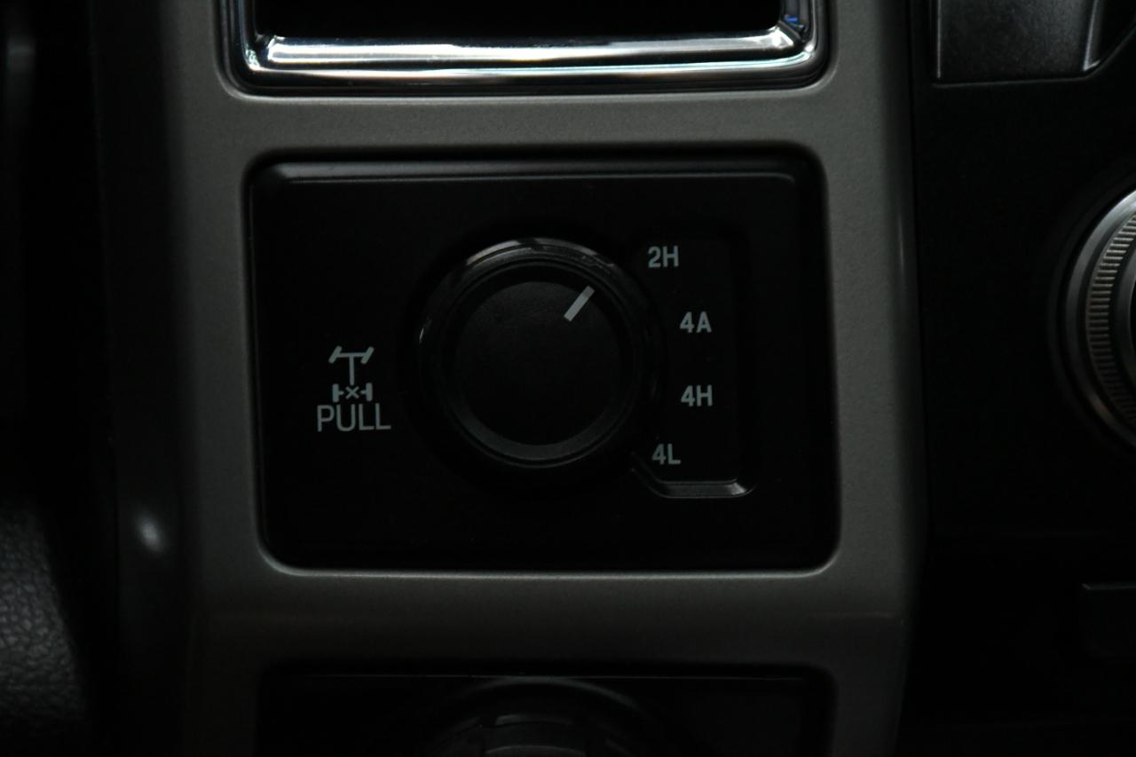 Ford F-150 Lariat SuperCrew 5.5-ft. Bed 4WD 2016