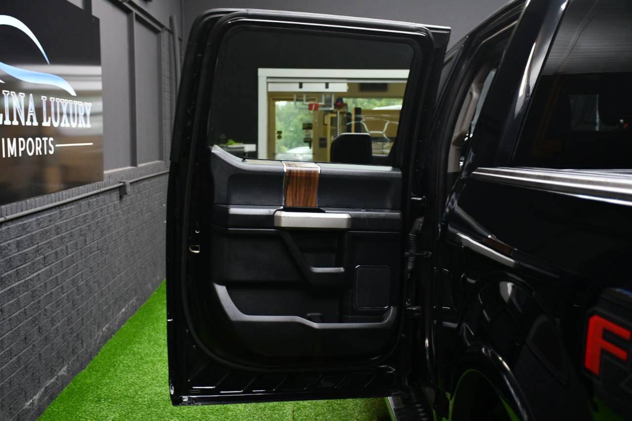 Ford F-150 Lariat SuperCrew 5.5-ft. Bed 4WD 2016