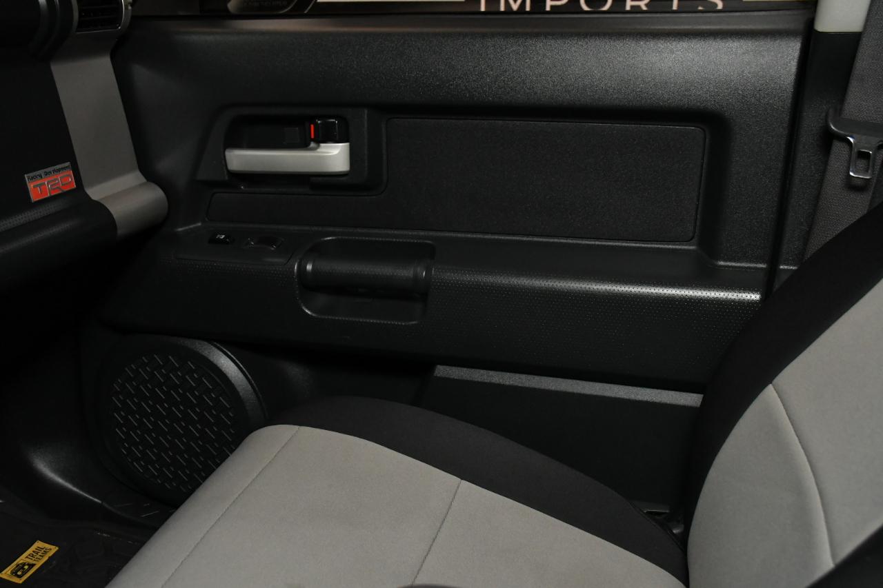 Toyota FJ Cruiser 4WD AT 2008