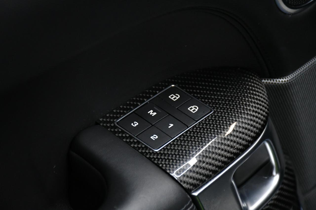 Land Rover Range Rover Sport SVR 2021