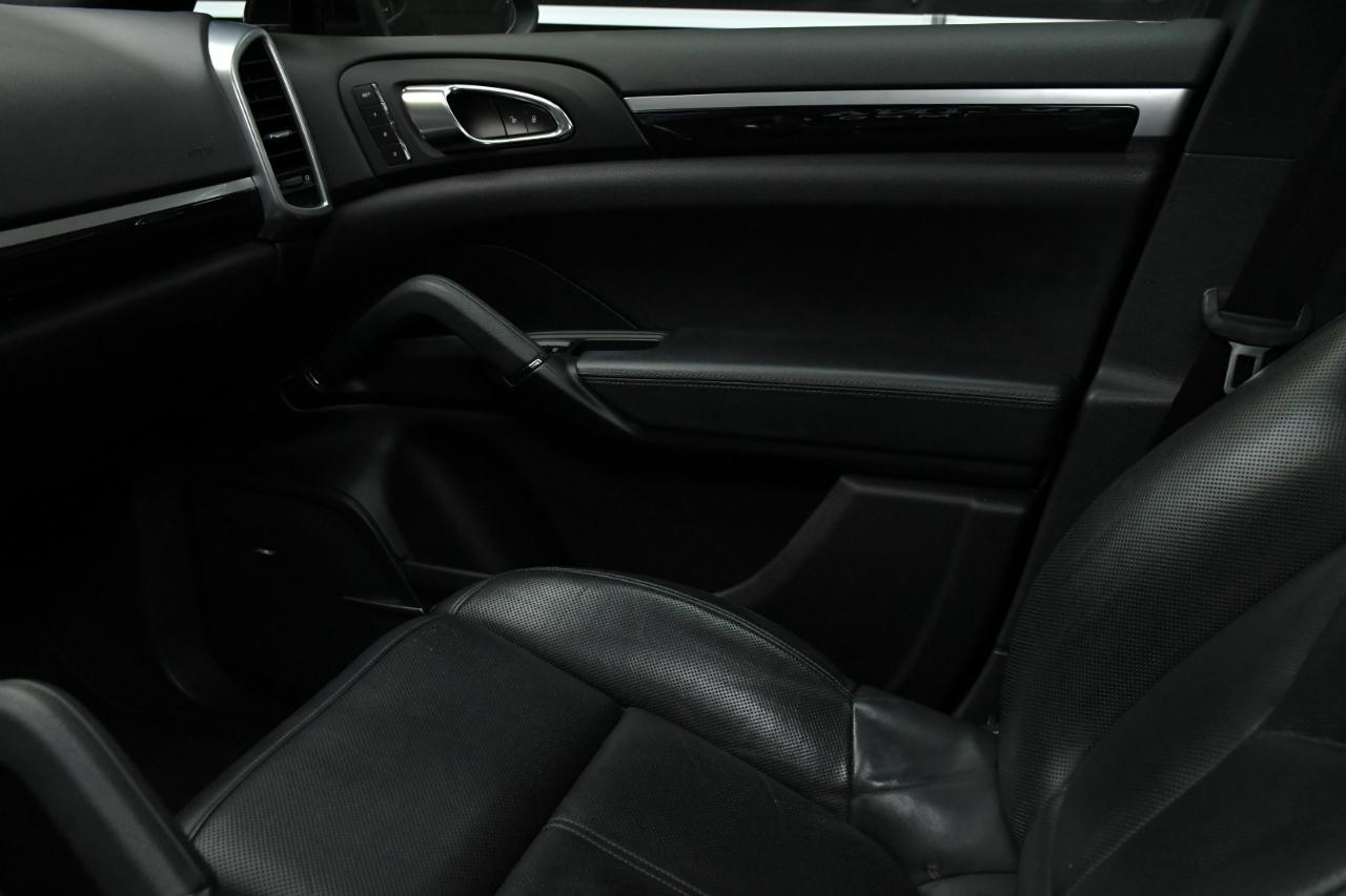 Porsche Cayenne S 2014