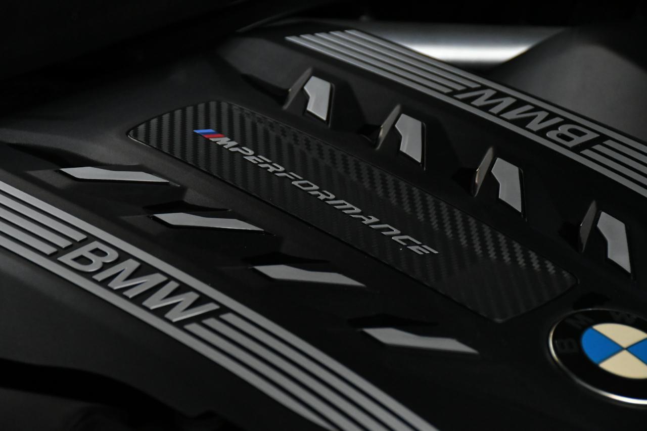 BMW X5 M50i 2021