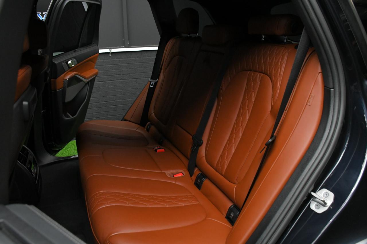 BMW X5 M50i 2021