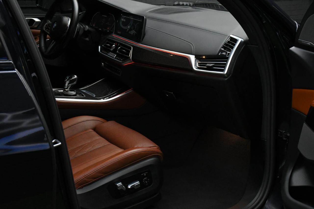 BMW X5 M50i 2021