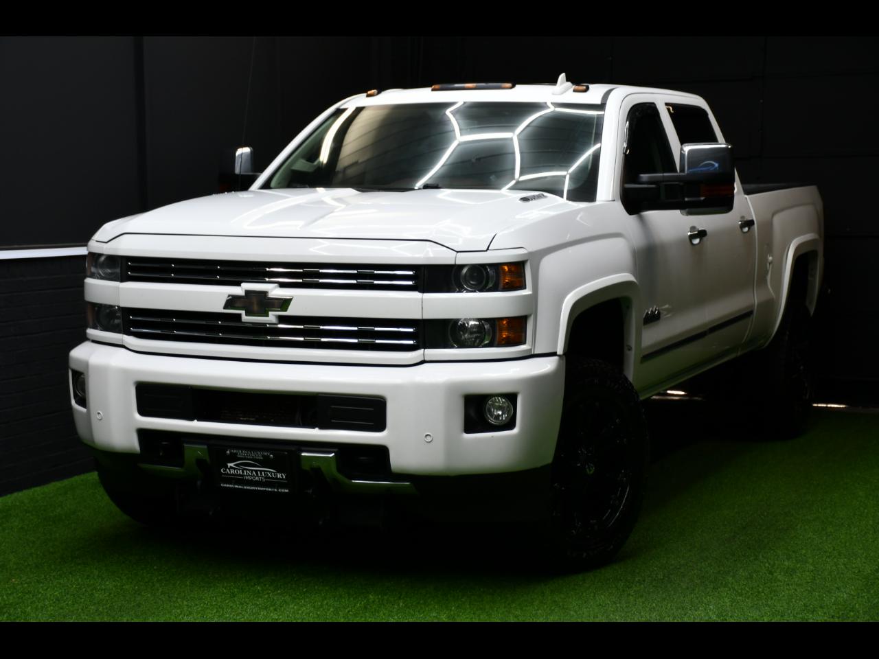2015 Chevrolet Silverado 2500HD High Country Crew Cab Short Box 4WD