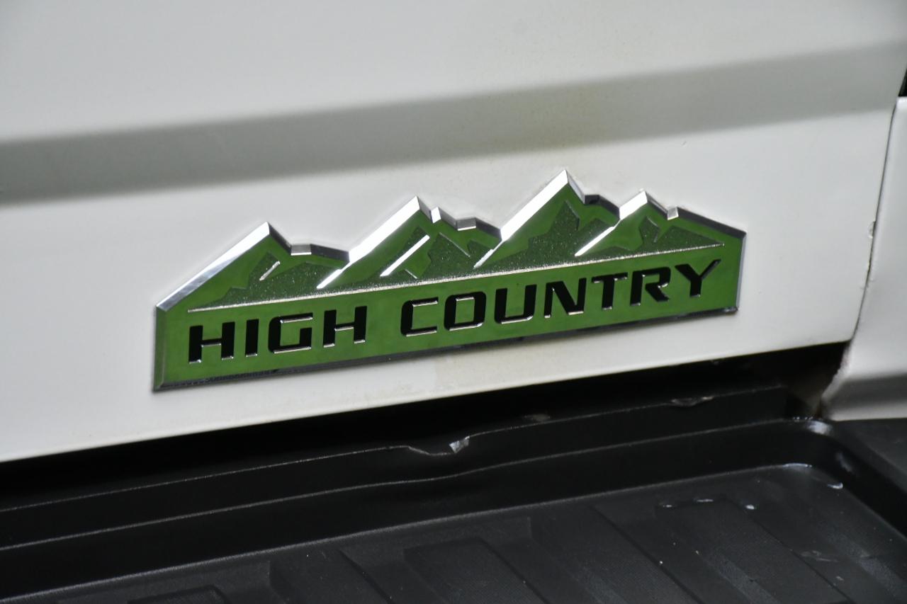Chevrolet Silverado 2500HD High Country Crew Cab Short Box 4WD 2015