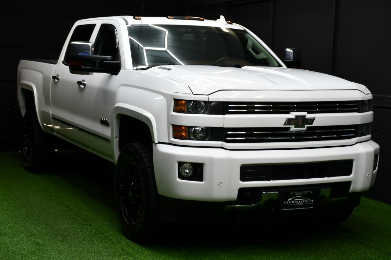 Chevrolet Silverado 2500HD High Country Crew Cab Short Box 4WD 2015