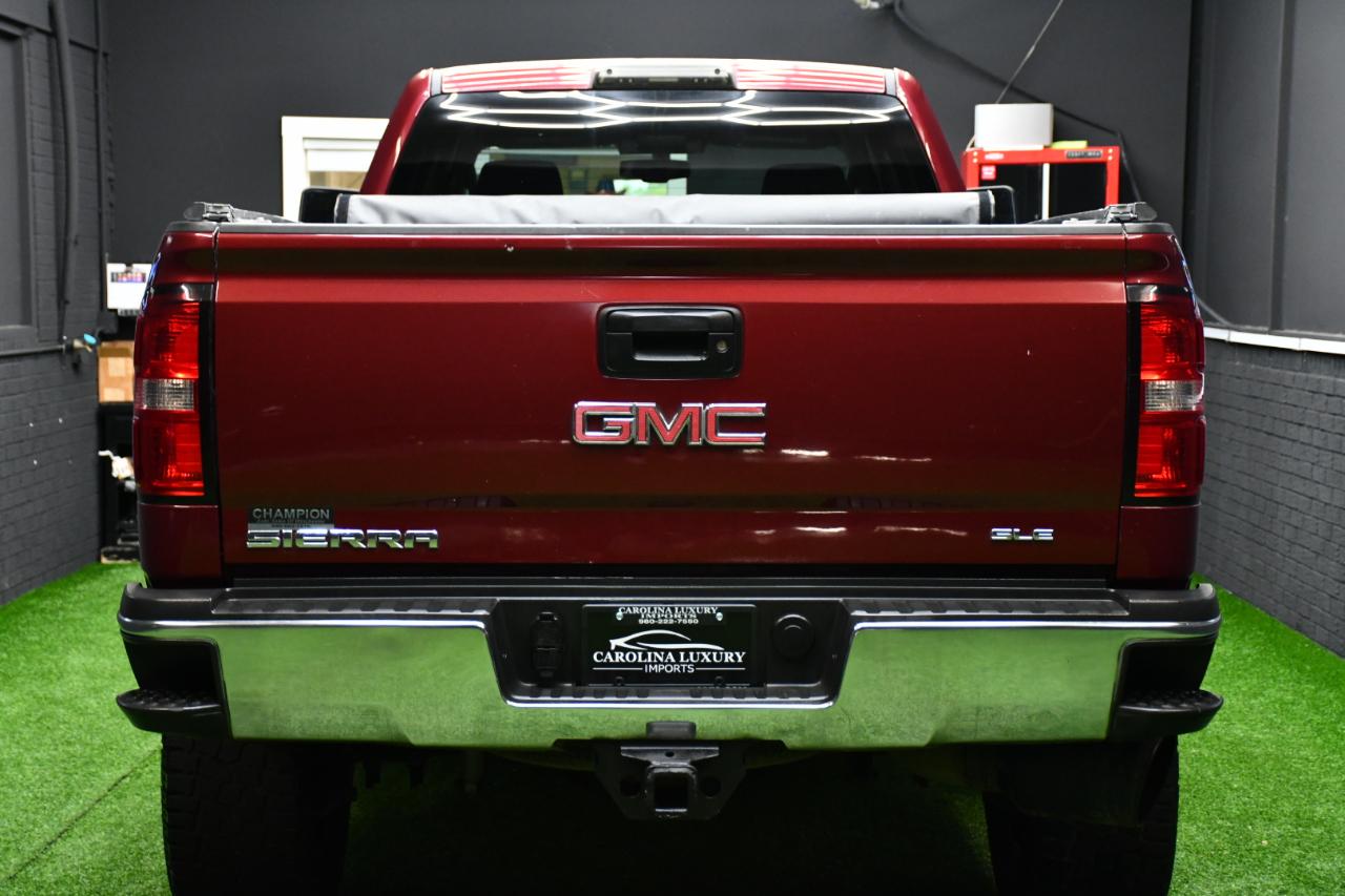 GMC Sierra 2500HD SLE Crew Cab 4WD 2015