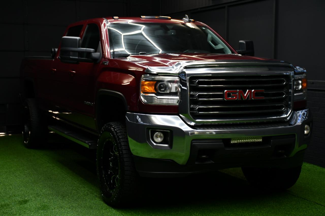 GMC Sierra 2500HD SLE Crew Cab 4WD 2015